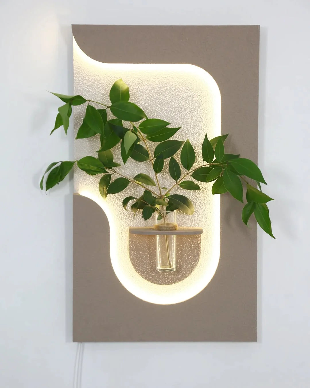 Éclat Naturel – Décoration Murale avec Lumière LED & Vase Intégré